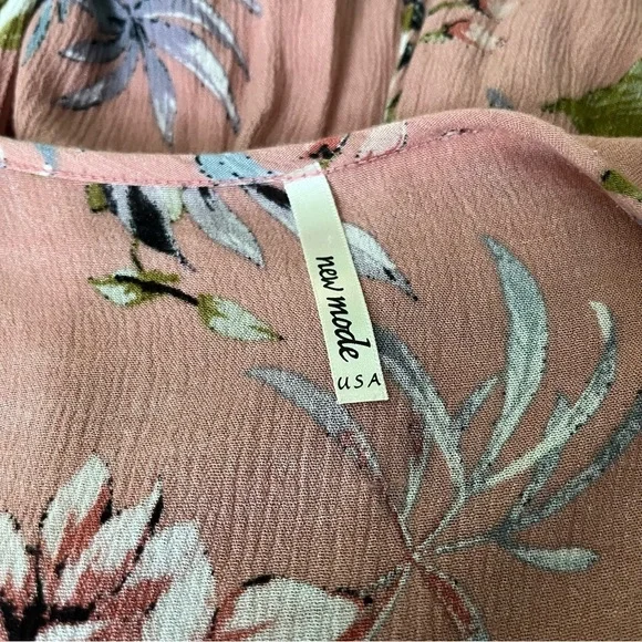 New Mode USA Floral Pink Romper with 3/4 Sleeves Size M - Picture 7 of 7